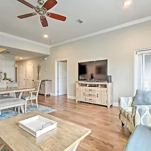 https://alerio-luxe-condo-with-private-beach-access.hotels-destin.com